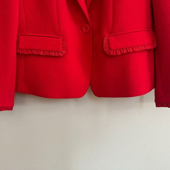 Ann Taylor Dressy Red Blazer Size 4 Hip Length Pleated cuff and pocket detail - Picture 8 of 8